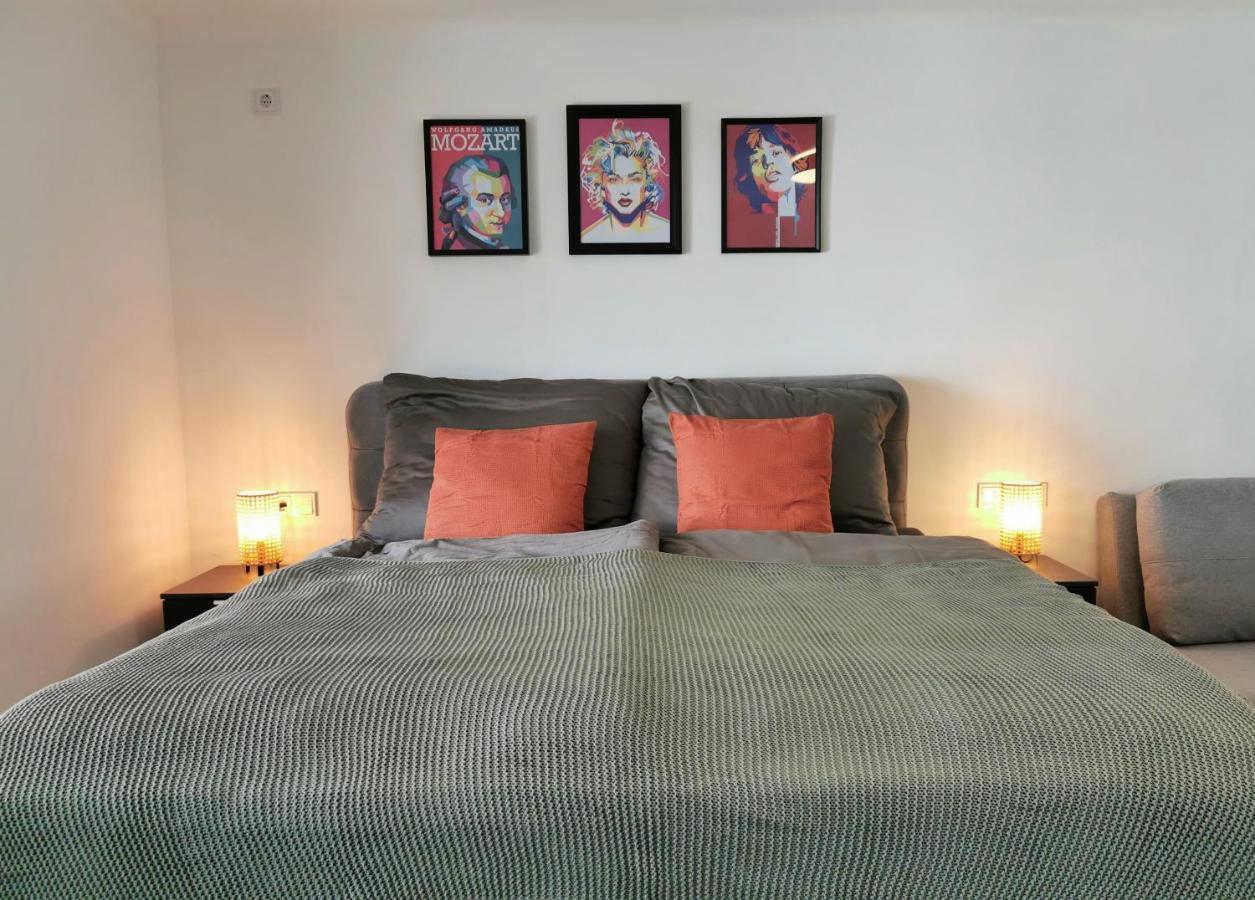 Neues City Center Piano Appartement Mit Netflix Klagenfurt am Woerthersee Eksteriør bilde